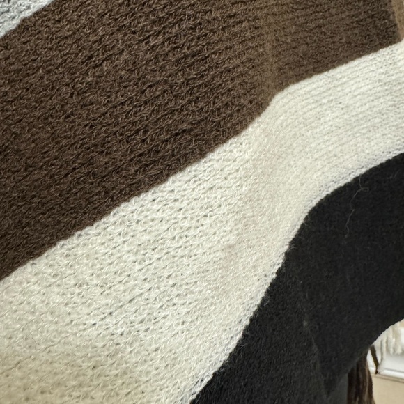 Tassel Knit Sweater, Striped Poncho, Elegant for Women (Sizes XXS ~ L)🖤 - Picture 3 of 8